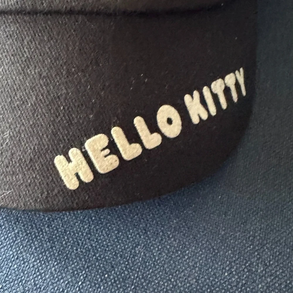 Hello‎ Kitty Sanrio Yourth Girl Hat Black Elastic Adjustable Army Cap Style